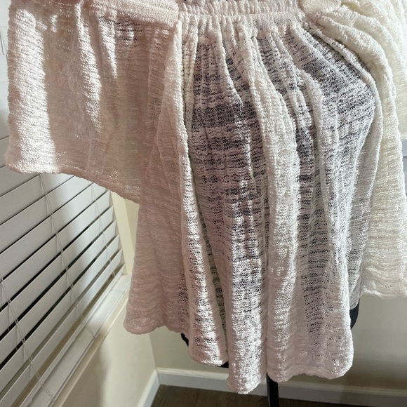 FREE PEOPLE WOMEN'S THRILLS AND FRILLS OFF THE SHOULDER SWEATER TOP NEW L - Picture 7 of 9